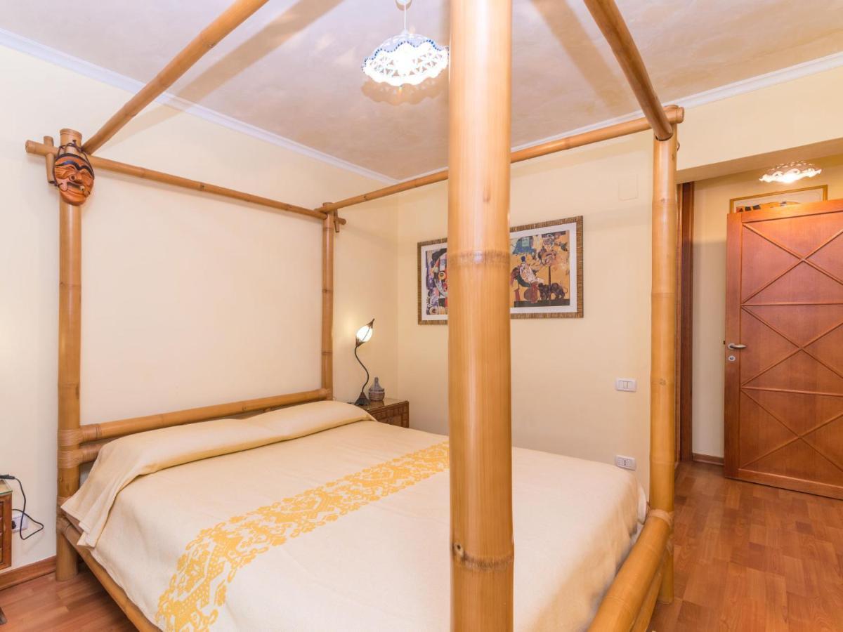 Villa Surphinia By Interhome Bari Sardo Kültér fotó