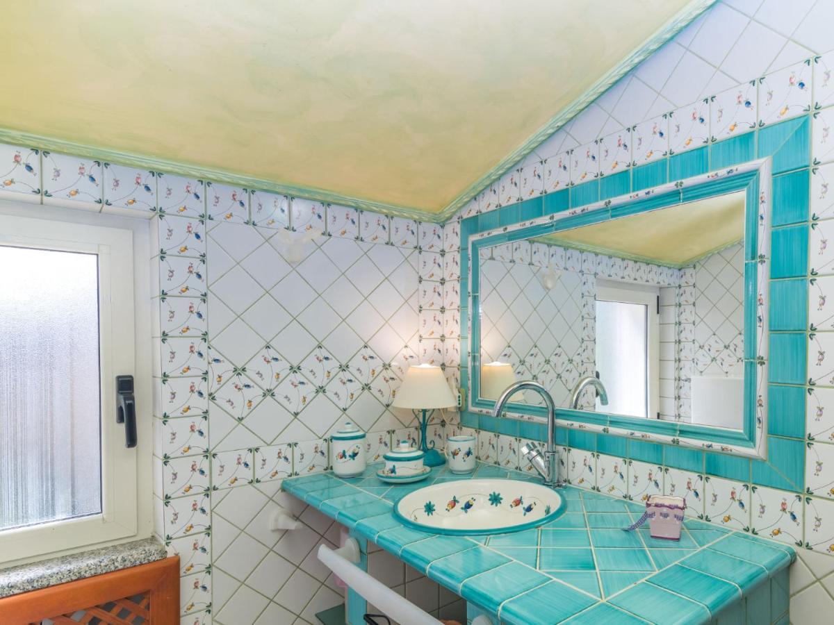 Villa Surphinia By Interhome Bari Sardo Kültér fotó
